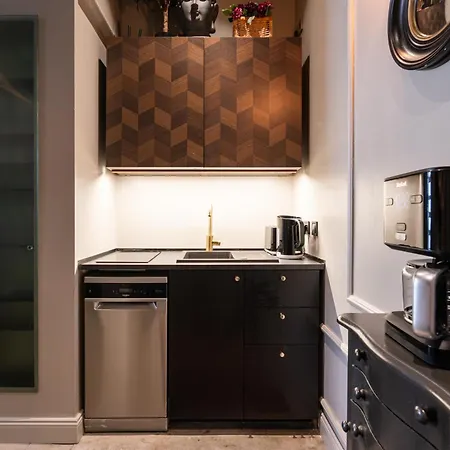 Jungle Design 2bdr * ブダペスト