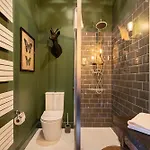 Jungle Design 2bdr Apartment Budapest