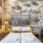 Jungle Design 2bdr Apartment Budapest